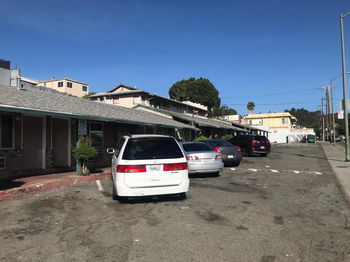 Commodore Motel Oakland Extérieur photo